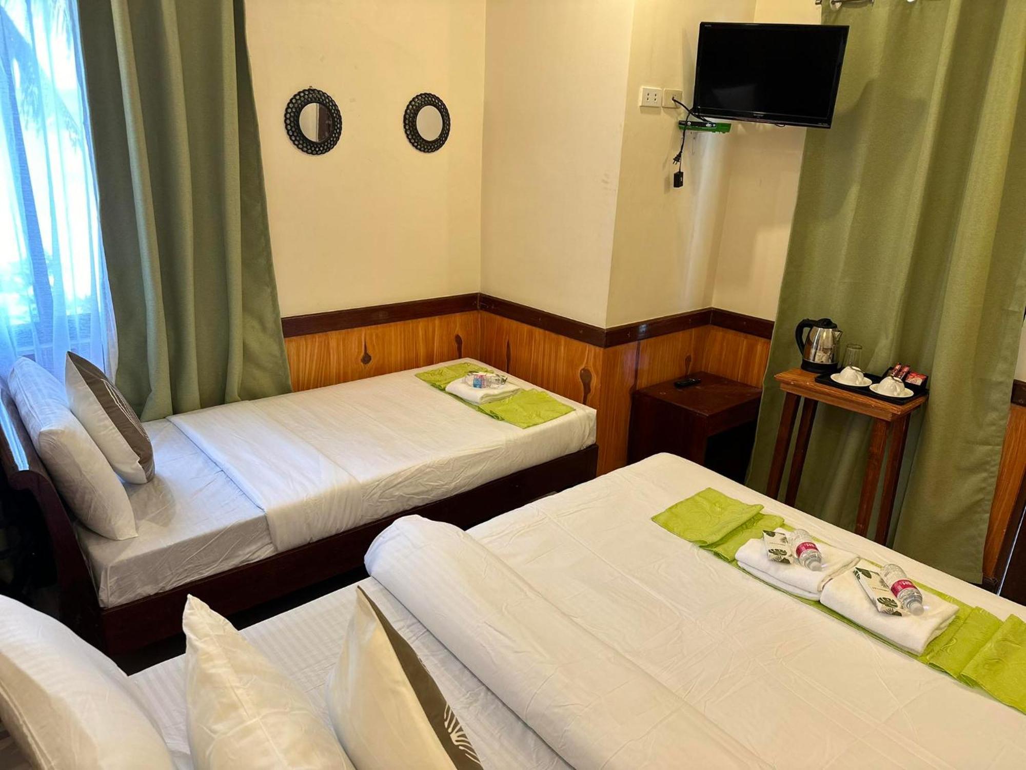 Desert Rose Beach Hotel เอลนิโด ภายนอก รูปภาพ